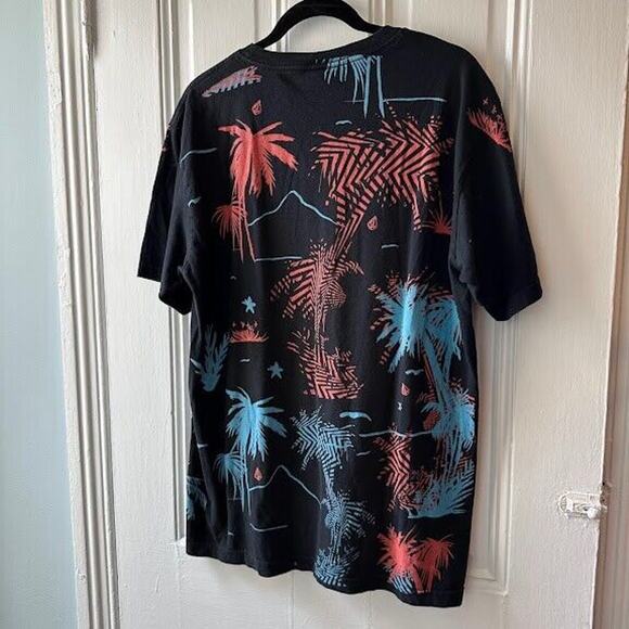 Volcom Palm Tree Print Mens Black Short Sleeve Tee Cotton Large Skater - Picture 3 of 3